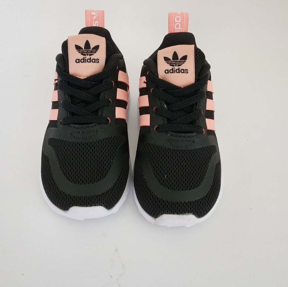 Gym shoe